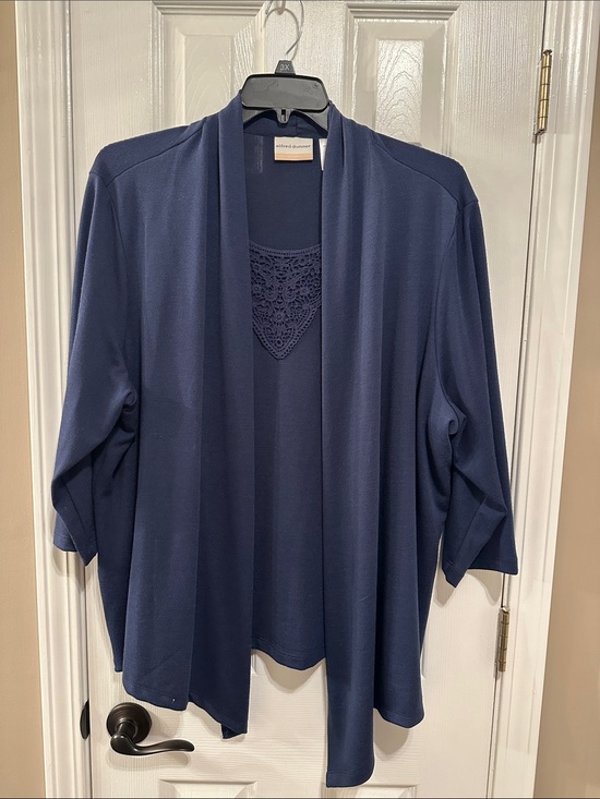 Alfred Dunner Tops - Ladies dress shirt